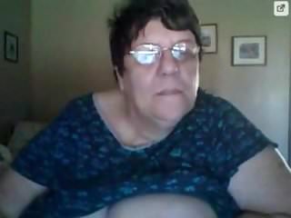 Fat Amateur Granny in the webcam R20