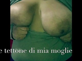 Mia moglie agita le tettone