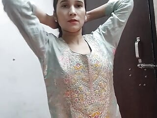 Buaa ki ko hotel me bula kar choda