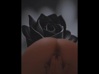 Quick little pussy play